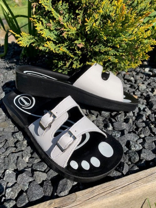 Aerosoft sandal med 2-remme i hvid